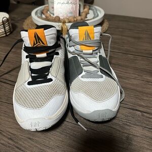 Like NEW Nike Ja 1 Light Smoke Grey Ja Morant Basketball Shoe Mens 6.5